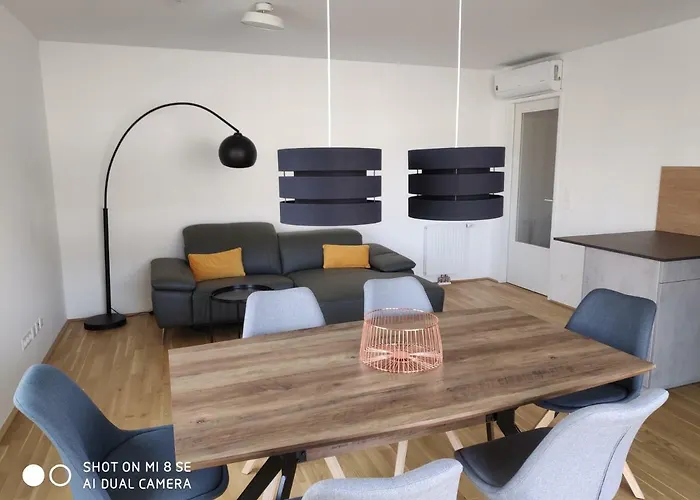 Wien-schwechat Schwechat